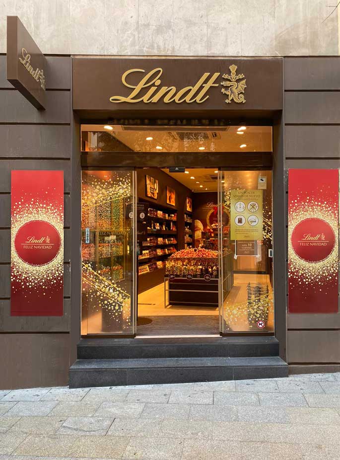 Rotulos para Fachada Lindt Madrid